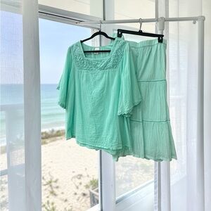 Blair Cotton Lightweight Skirt Set. Minty/
Turquoise green. Size: XL